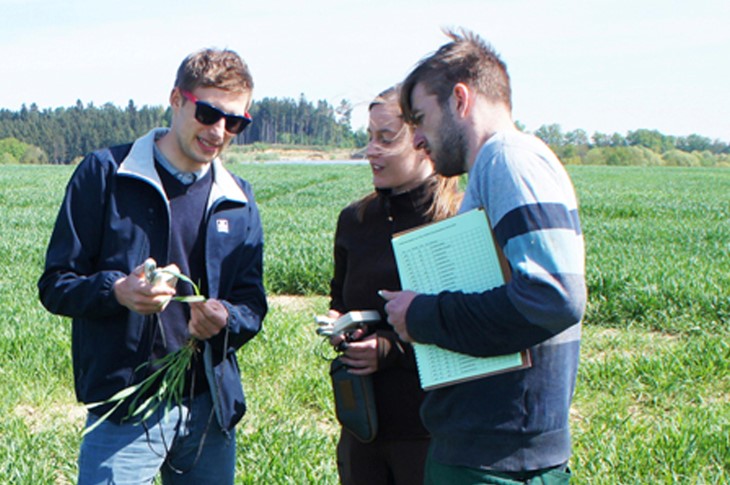 GA09 Een farmwalk samen met Yara levert altijd iets op P1000x666.jpg
